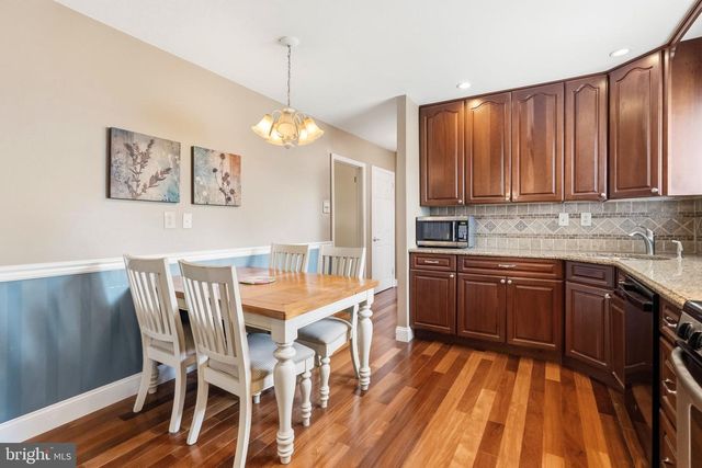 715 N HENDERSON RD, King Of Prussia, PA 19406