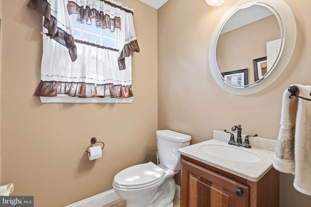 715 N HENDERSON RD, King Of Prussia, PA 19406