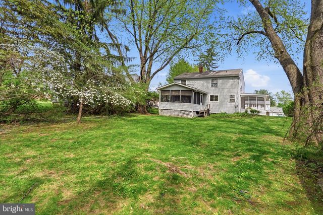 715 N HENDERSON RD, King Of Prussia, PA 19406