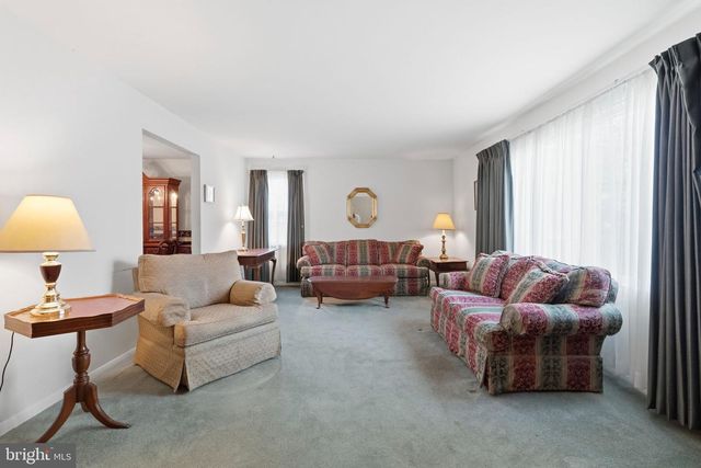 715 N HENDERSON RD, King Of Prussia, PA 19406