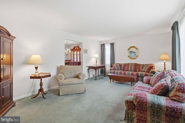 715 N HENDERSON RD, King Of Prussia, PA 19406