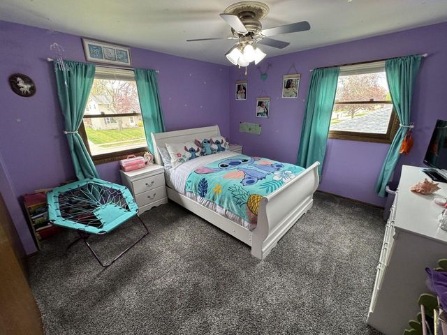 229 Claremont ROAD, Saukville, WI 53080