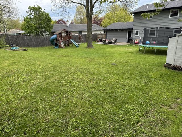 229 Claremont ROAD, Saukville, WI 53080