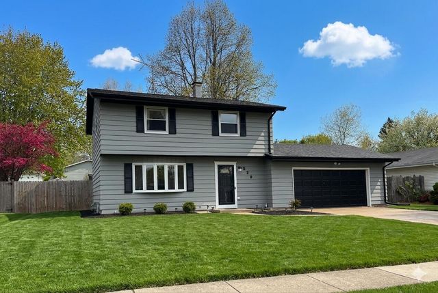 229 Claremont ROAD, Saukville, WI 53080
