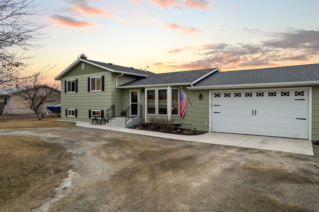313 S Harrison Avenue, Townsend, MT 59644 photo 2