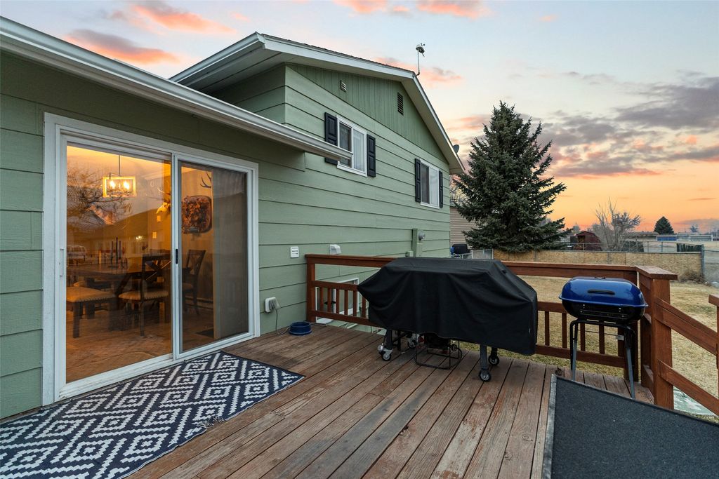 313 S Harrison Avenue, Townsend, MT 59644 photo 5