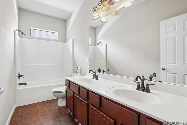 2388 Brush Creek Ct, Zachary, LA 70791