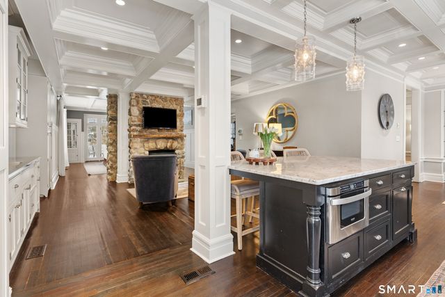 242 Ocean Drive West, Stamford, CT 06902