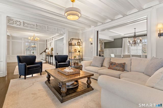 242 Ocean Drive West, Stamford, CT 06902