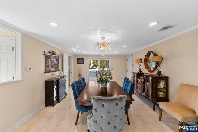 605 Gladys Court, Northvale, NJ 07647