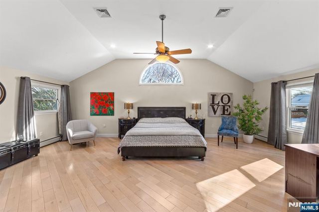 605 Gladys Court, Northvale, NJ 07647