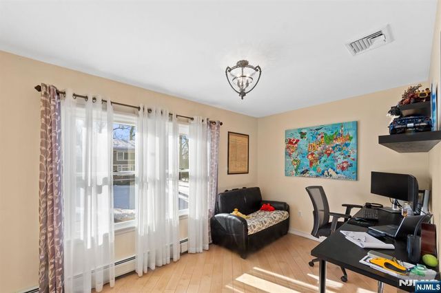 605 Gladys Court, Northvale, NJ 07647