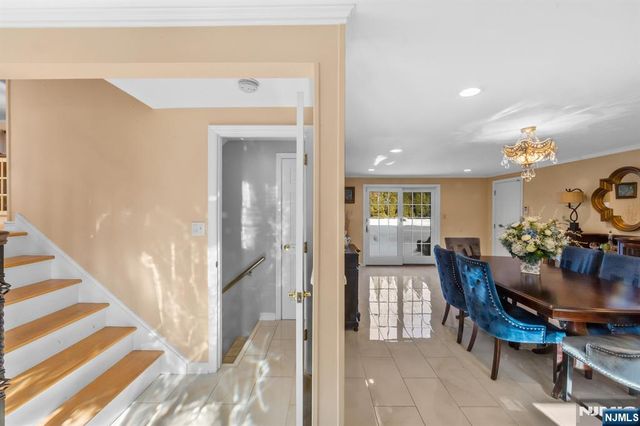 605 Gladys Court, Northvale, NJ 07647
