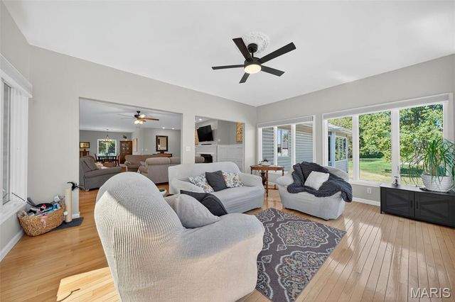 1709 Everest Avenue, O'fallon, MO 63366