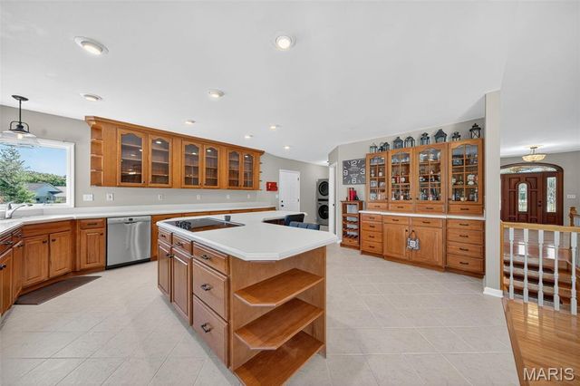 1709 Everest Avenue, O'fallon, MO 63366