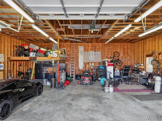 1709 Everest Avenue, O'fallon, MO 63366