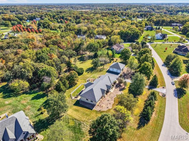 1709 Everest Avenue, O'fallon, MO 63366