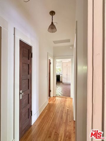 2216 Meade Place, Venice, CA 90291