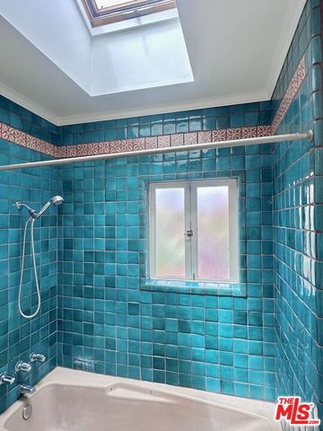 2216 Meade Place, Venice, CA 90291