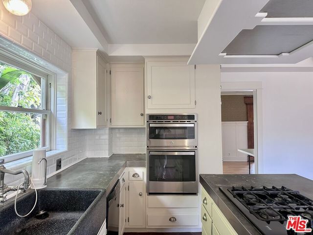 2216 Meade Place, Venice, CA 90291