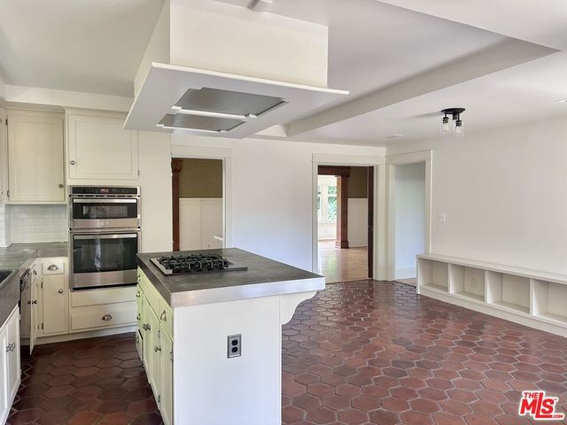 2216 Meade Place, Venice, CA 90291