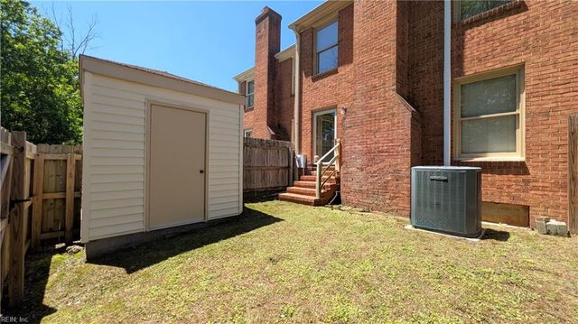 9 Riverview CT, Suffolk, VA 23434