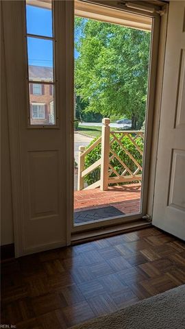 9 Riverview CT, Suffolk, VA 23434