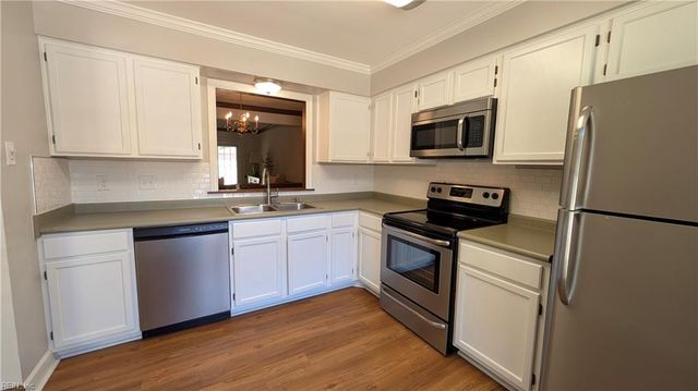 9 Riverview CT, Suffolk, VA 23434