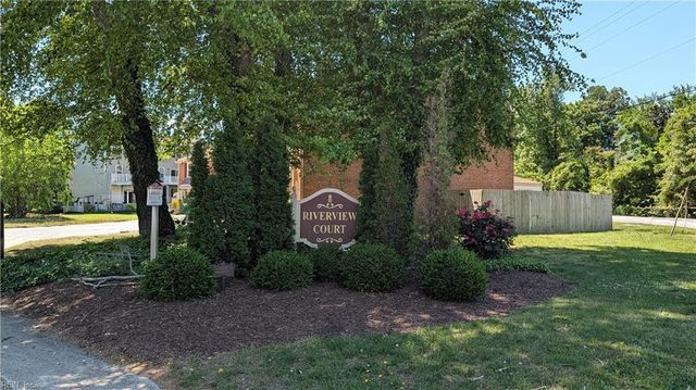9 Riverview CT, Suffolk, VA 23434