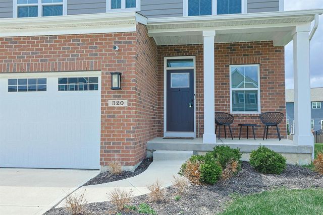 320 Chevington Chase, Tipp City, OH 45371