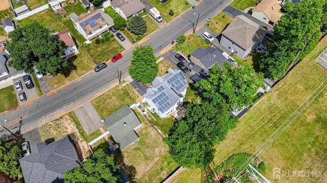 30 Rosewood Road, Edison, NJ 08817