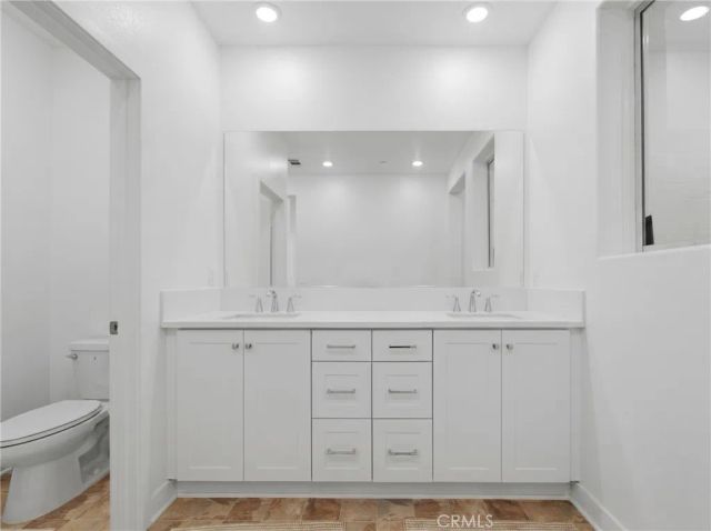 26729 Blue Hills Lp, Valencia, CA 91381