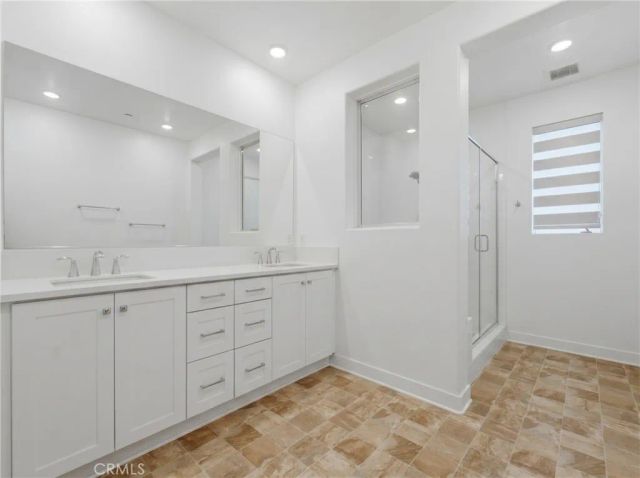 26729 Blue Hills Lp, Valencia, CA 91381