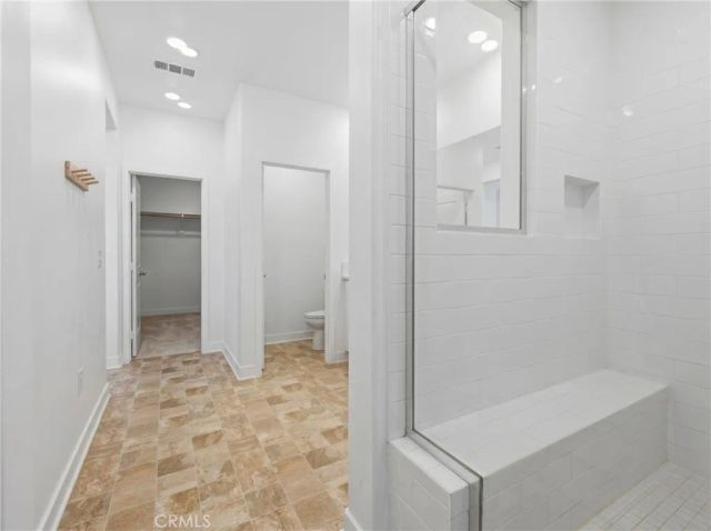 26729 Blue Hills Lp, Valencia, CA 91381
