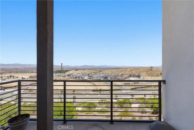 26729 Blue Hills Lp, Valencia, CA 91381