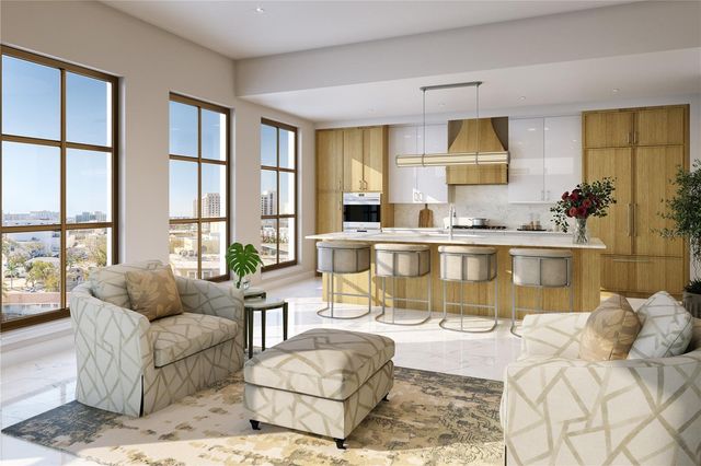 749 BURLINGTON AVENUE 305, St Petersburg, FL 33701