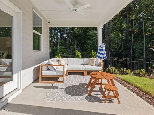 852 Dragonfly Pond Way, Wake Forest, NC 27587