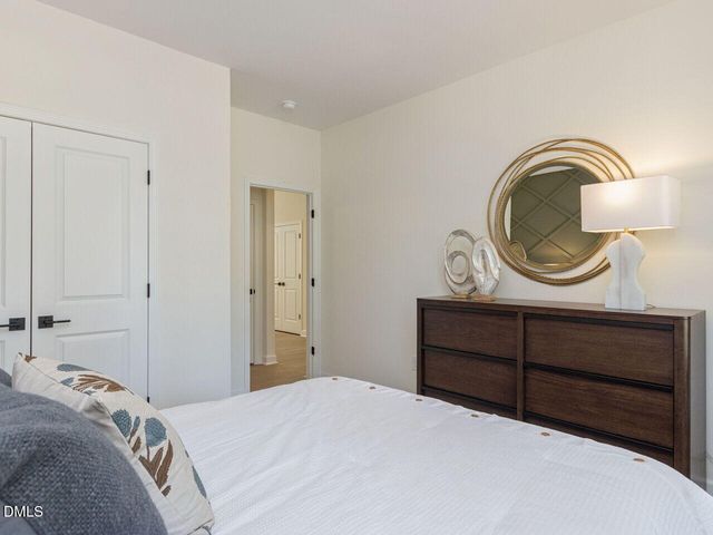 852 Dragonfly Pond Way, Wake Forest, NC 27587