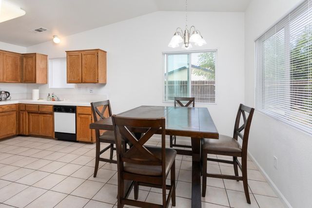 1981 Grapewood, Tulare, CA 93274