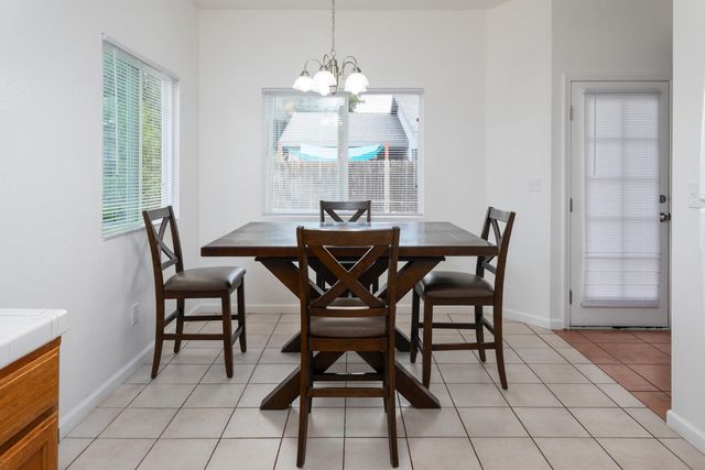 1981 Grapewood, Tulare, CA 93274