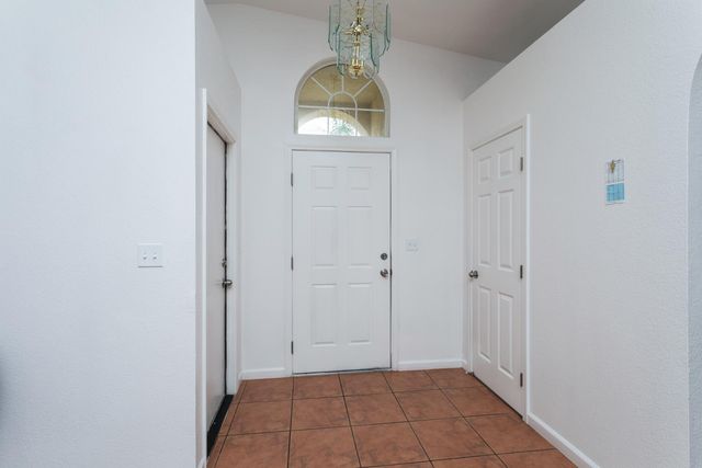 1981 Grapewood, Tulare, CA 93274