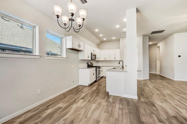 119 Winged Elm Court, Conroe, TX 77318