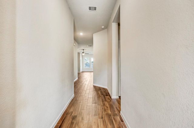 119 Winged Elm Court, Conroe, TX 77318