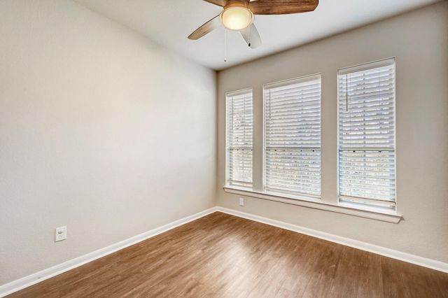 119 Winged Elm Court, Conroe, TX 77318