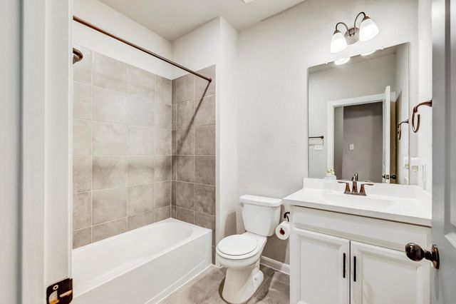 119 Winged Elm Court, Conroe, TX 77318