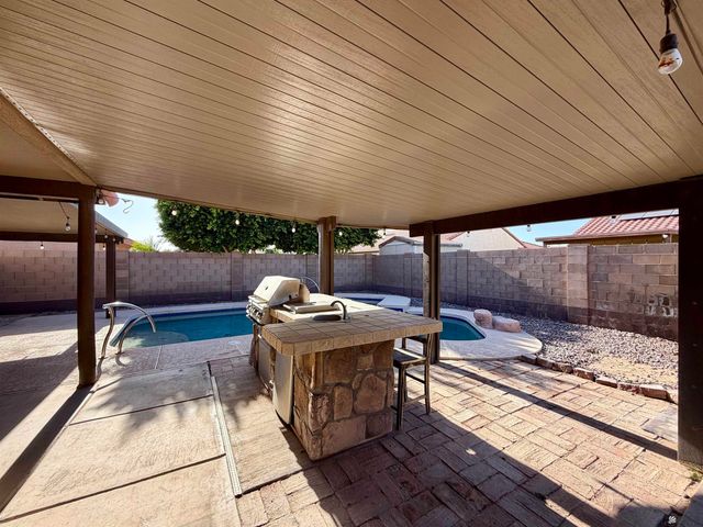 7736 E Lorenzo Ln, Yuma, AZ 85365
