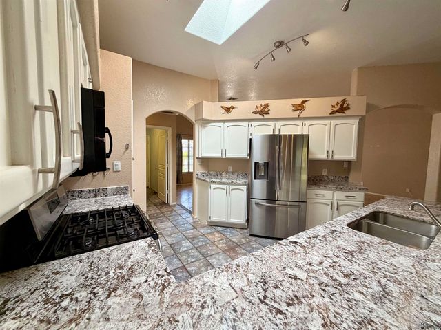 7736 E Lorenzo Ln, Yuma, AZ 85365