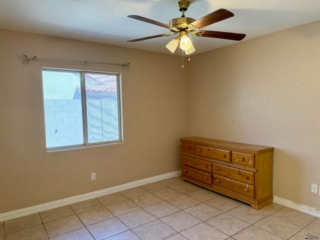 7736 E Lorenzo Ln, Yuma, AZ 85365