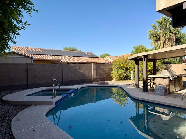 7736 E Lorenzo Ln, Yuma, AZ 85365