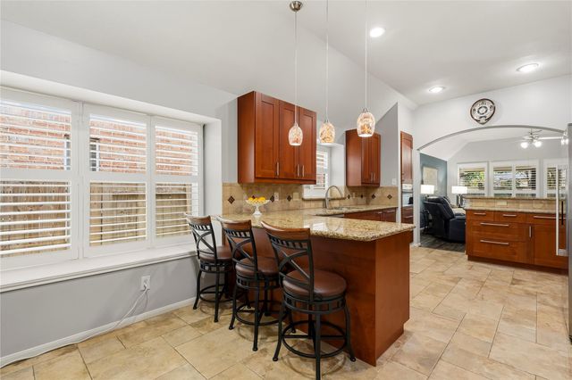 4034 Ridgepoint Drive, Pearland, TX 77584